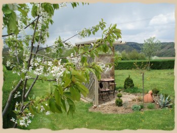 In unserem Garten k�nnen Sie sich so richtig entspannen.